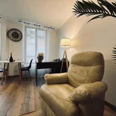 La Detente De Robinson T2 Agreable Proche Centre * Reims